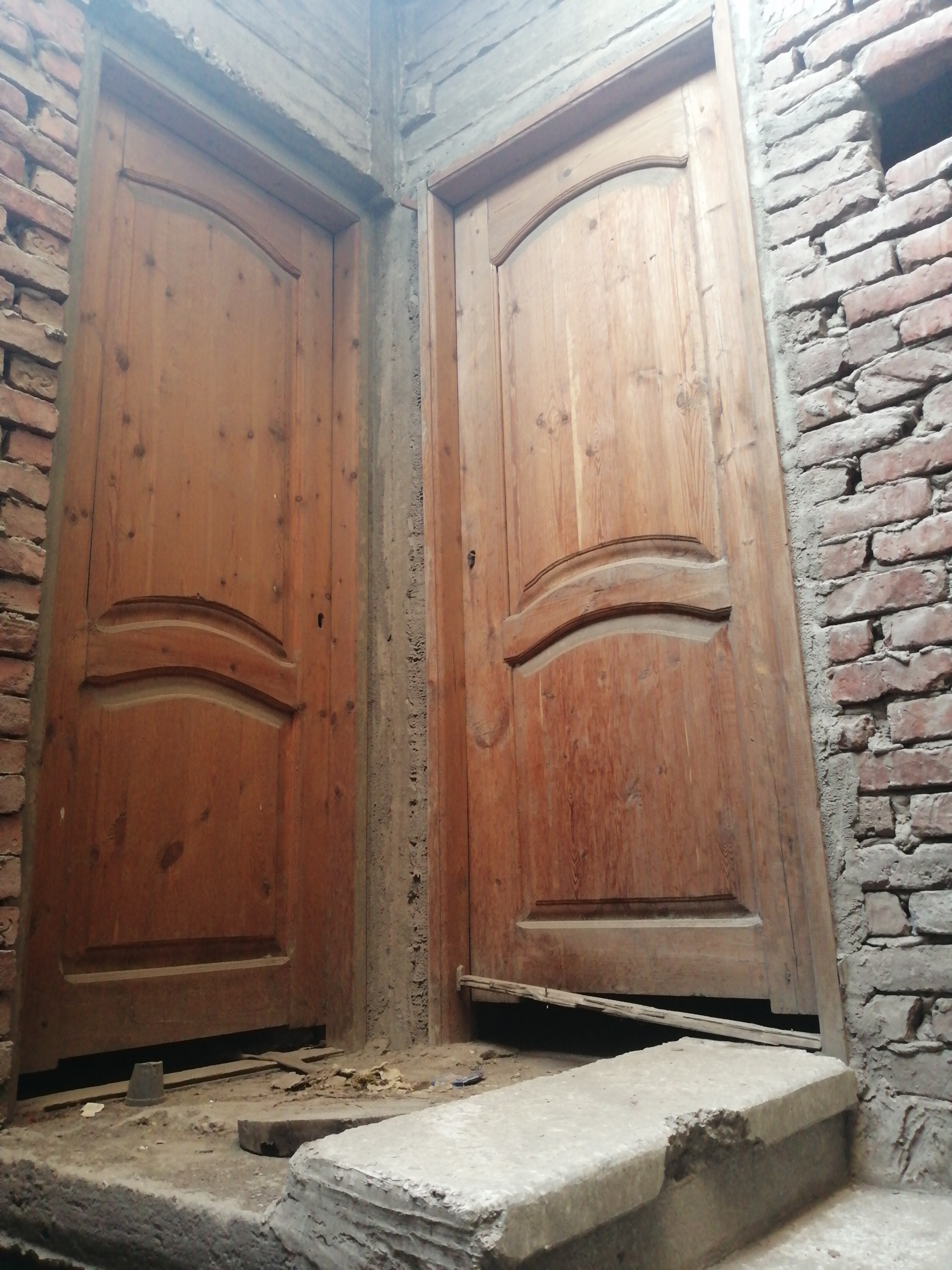  بيع عقارات ومبانى