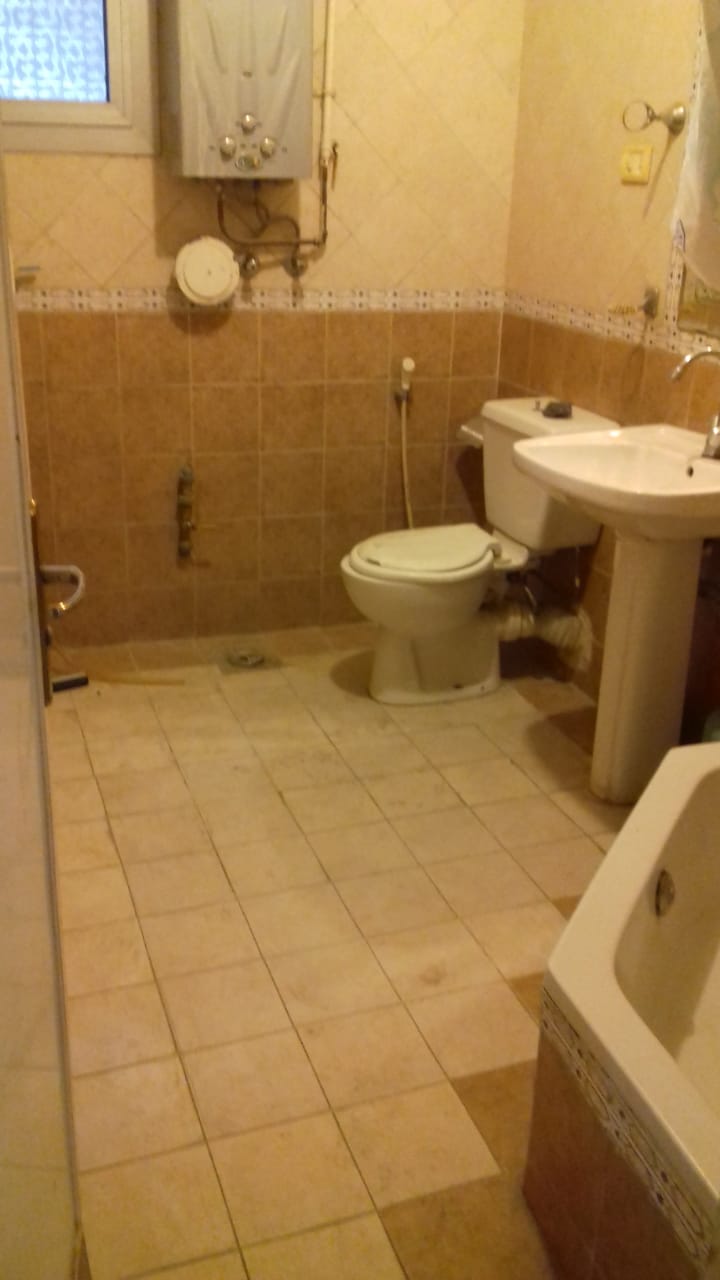  بيع عقارات ومبانى