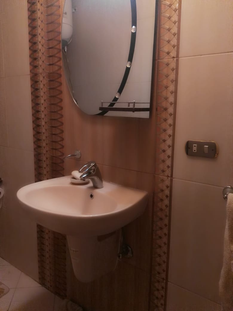  بيع عقارات ومبانى