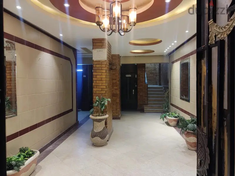  بيع عقارات ومبانى