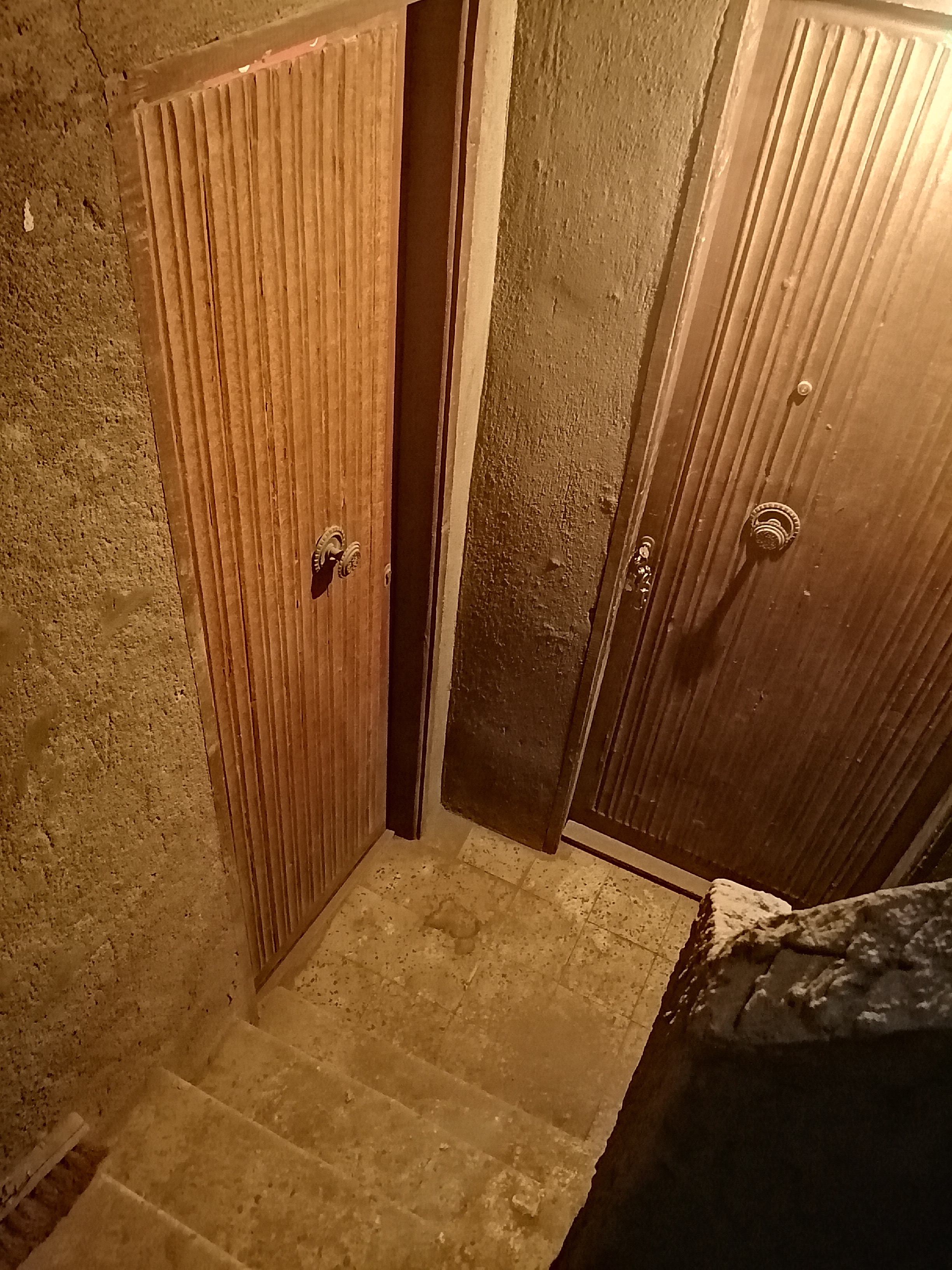  بيع عقارات ومبانى