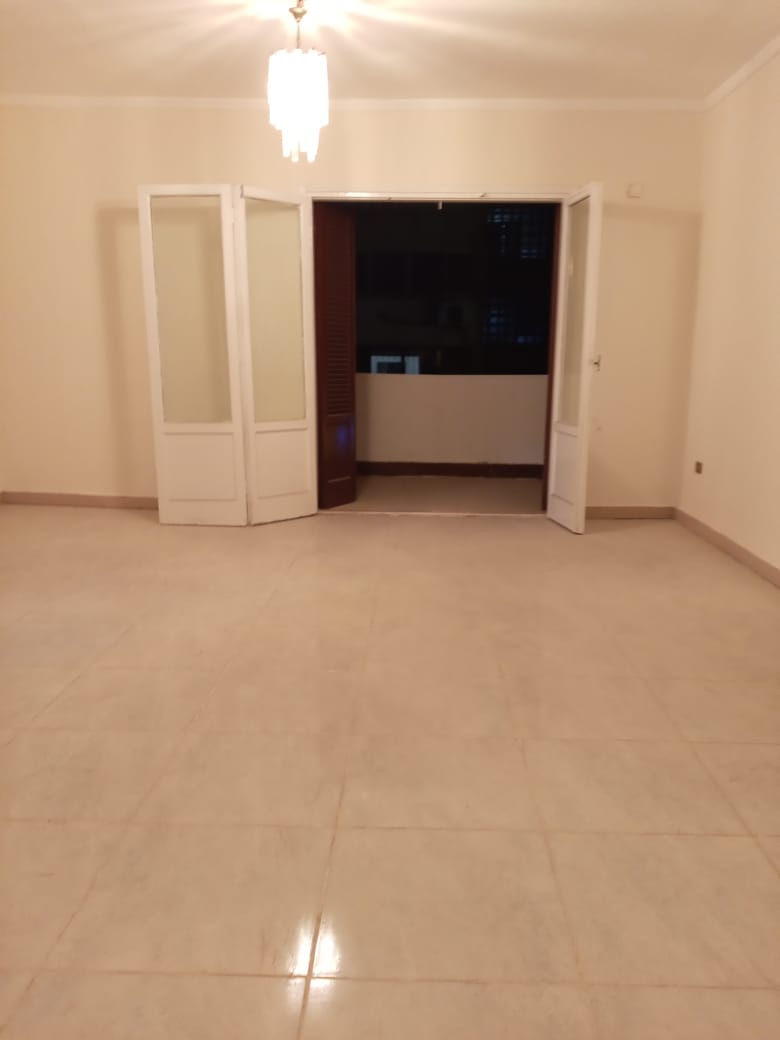  بيع عقارات ومبانى