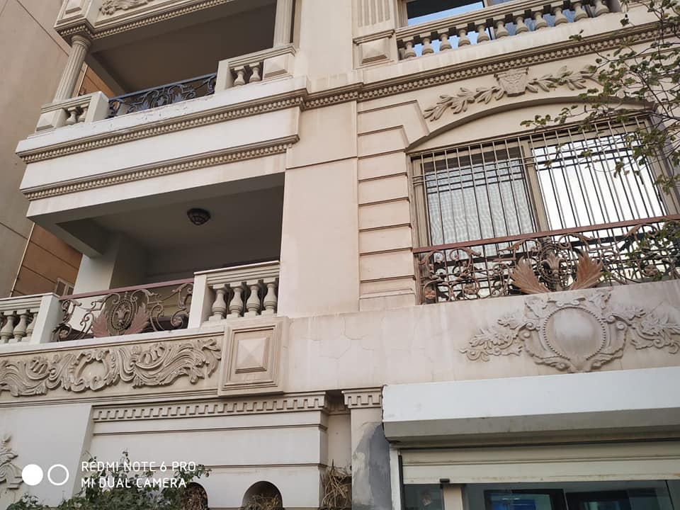  بيع عقارات ومبانى