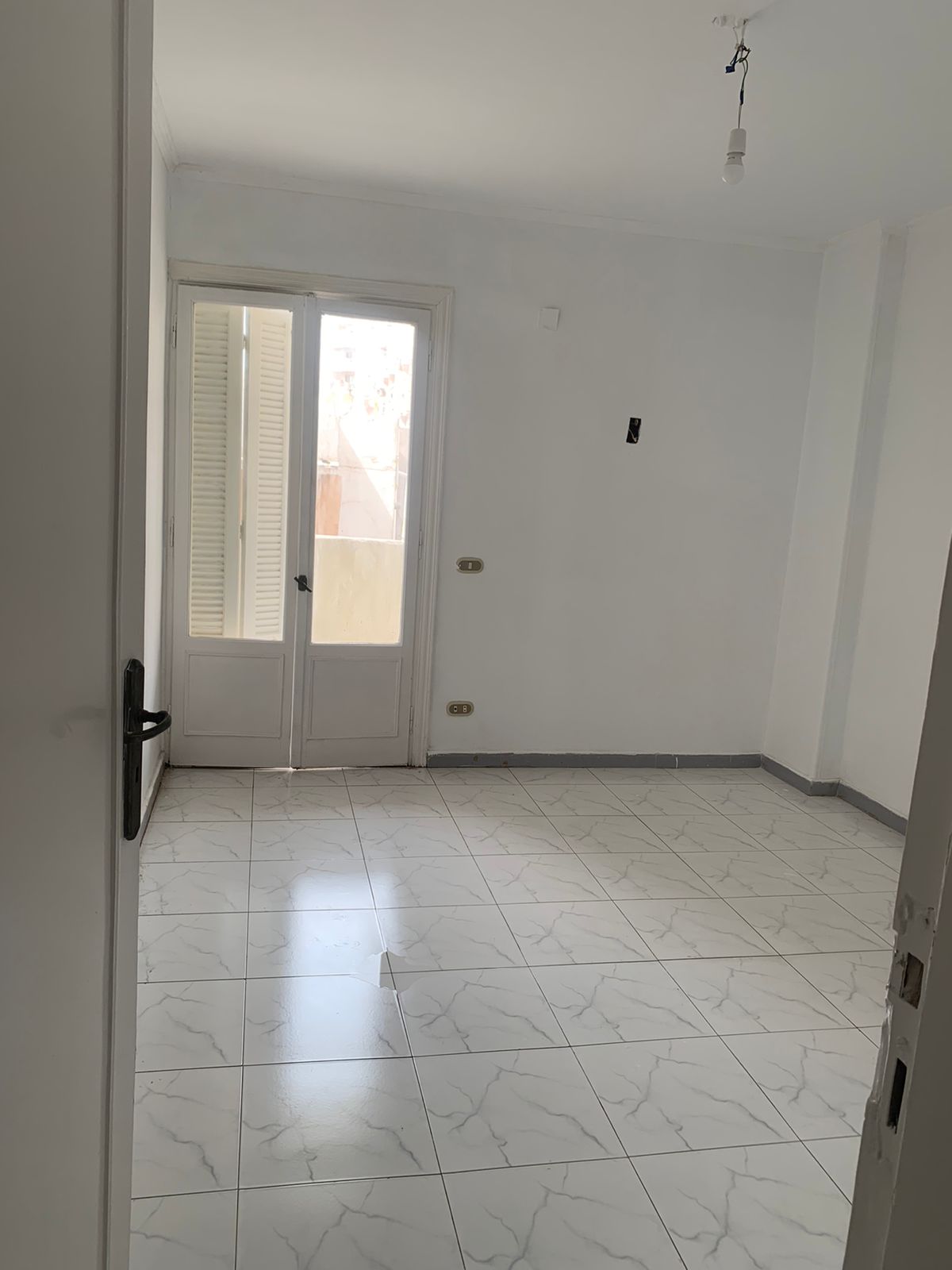  بيع عقارات ومبانى