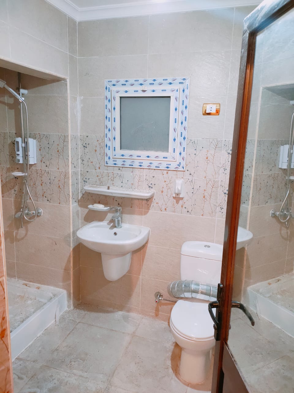  بيع عقارات ومبانى