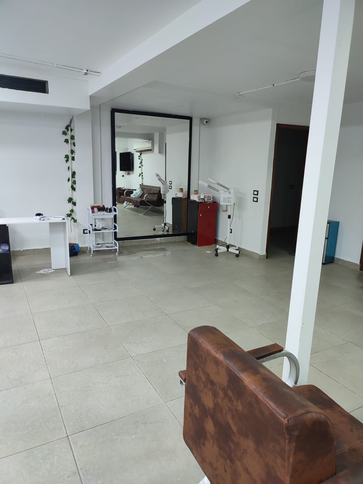  بيع عقارات ومبانى