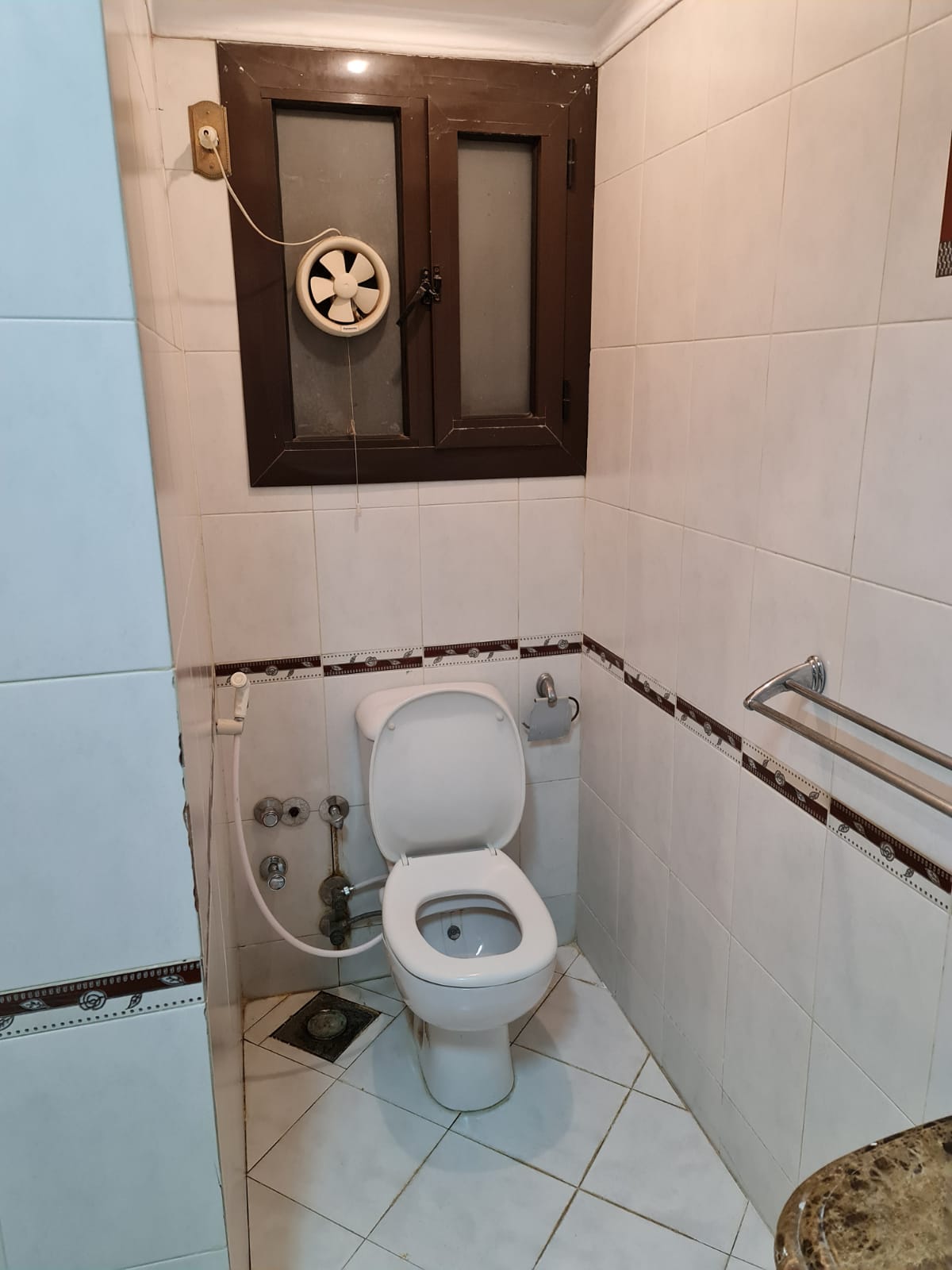  بيع عقارات ومبانى