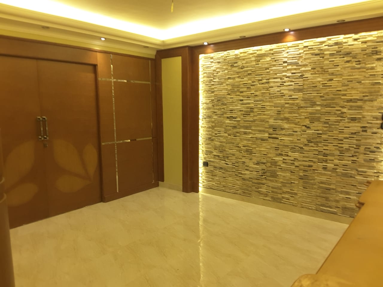  بيع عقارات ومبانى