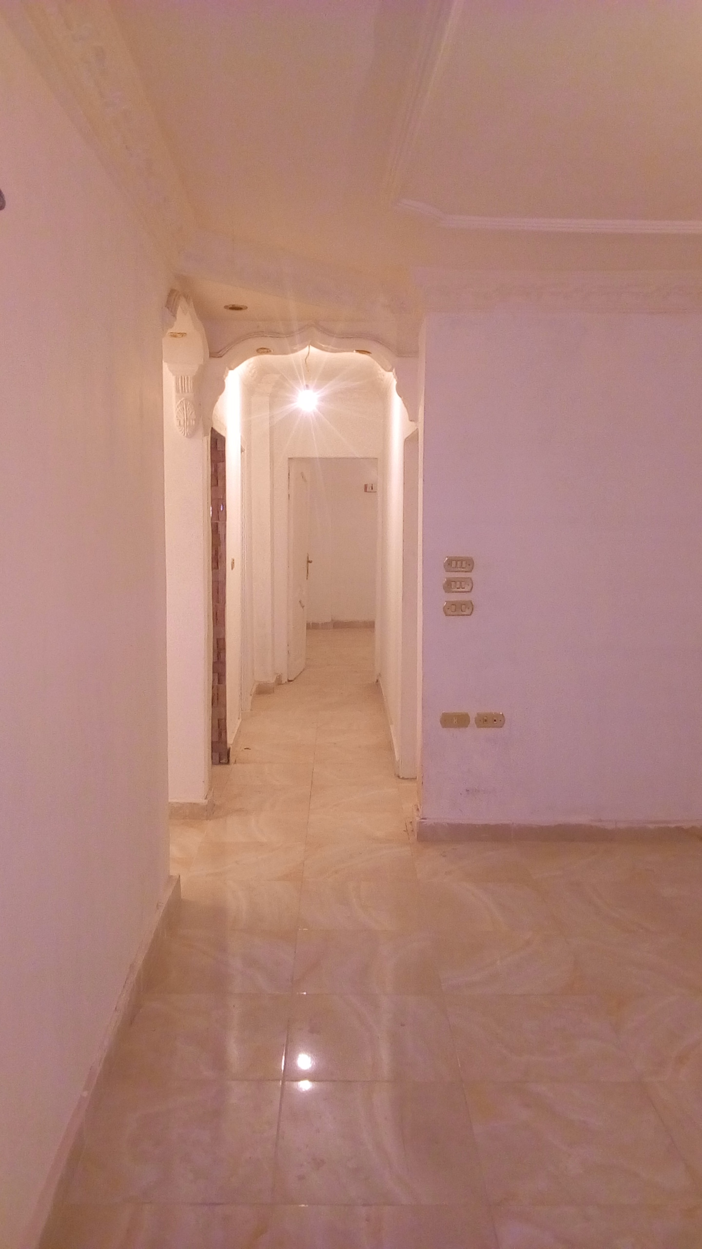  بيع عقارات ومبانى