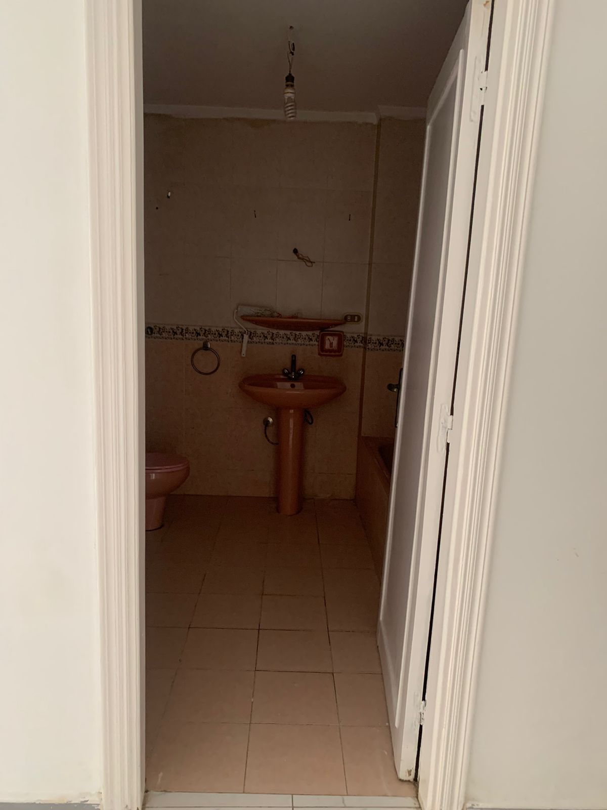  بيع عقارات ومبانى