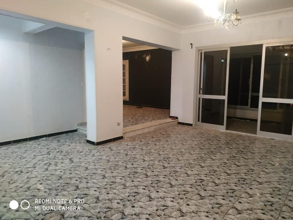  بيع عقارات ومبانى