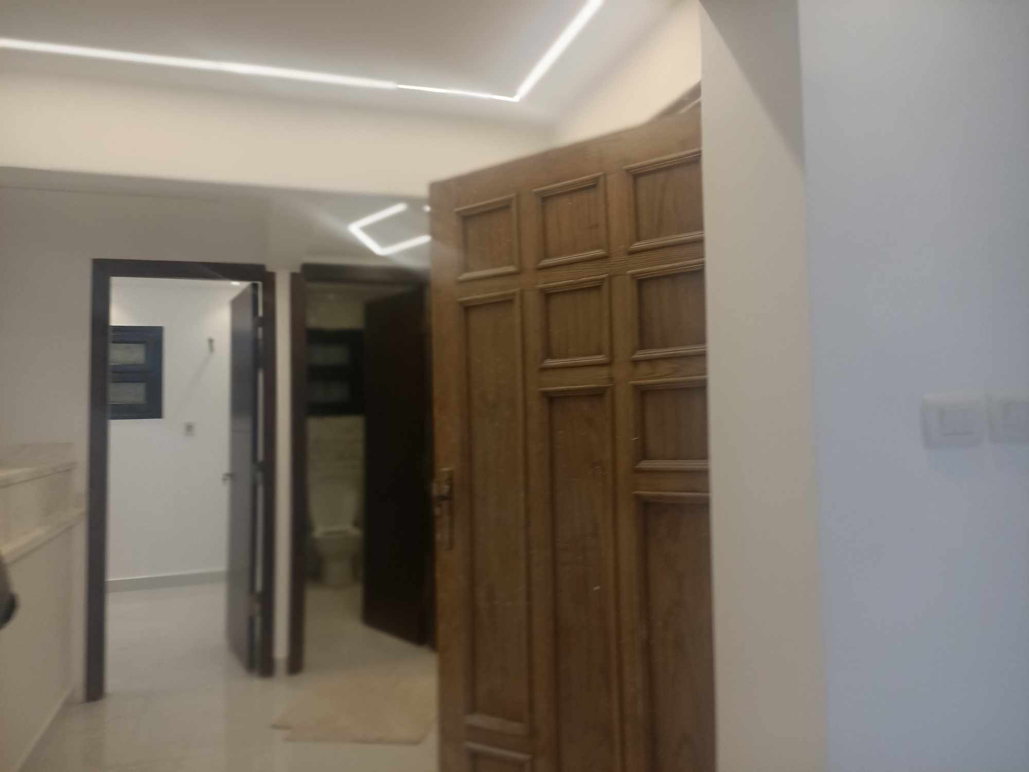  بيع عقارات ومبانى