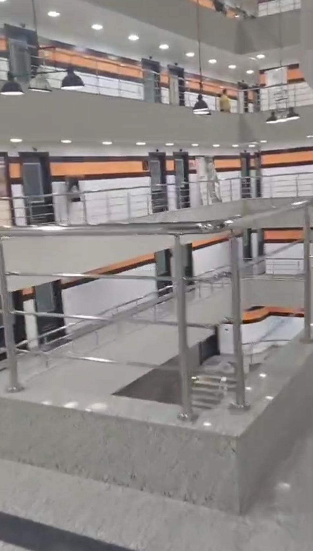  بيع عقارات ومبانى