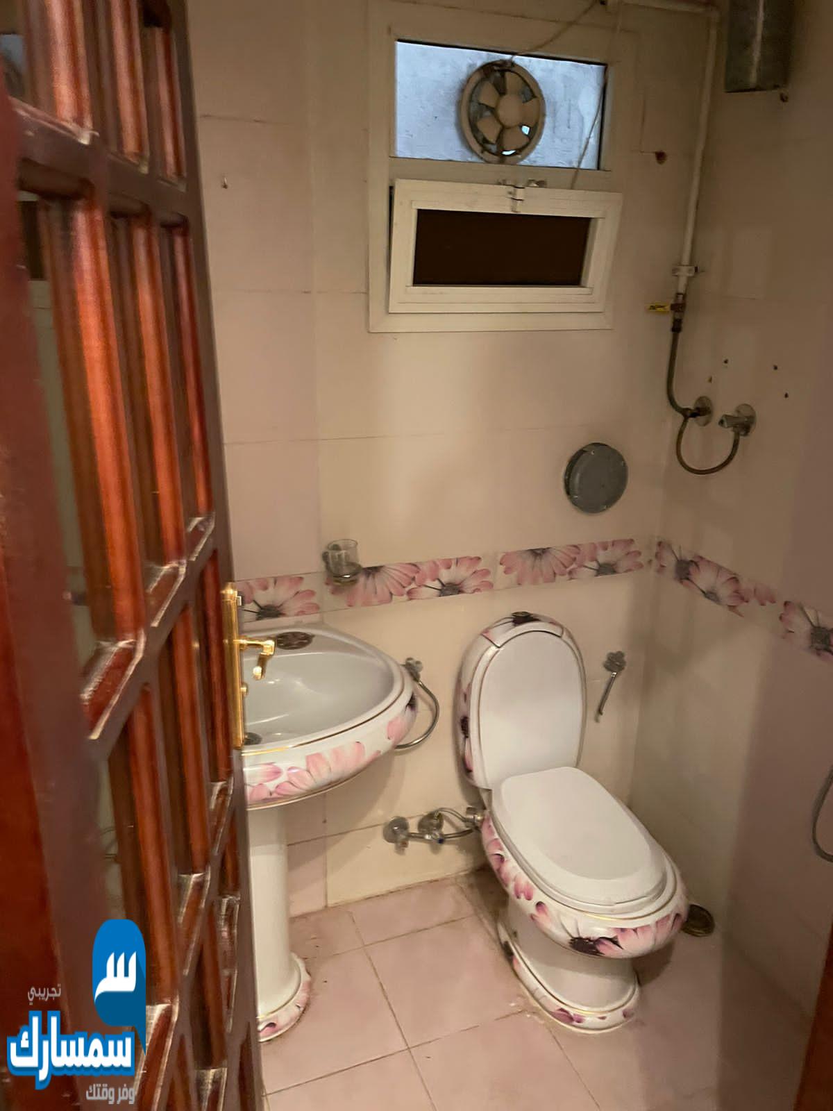  بيع عقارات ومبانى