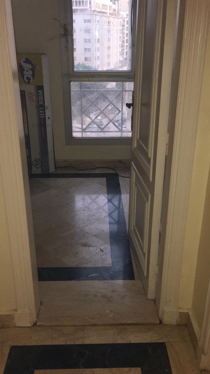  بيع عقارات ومبانى