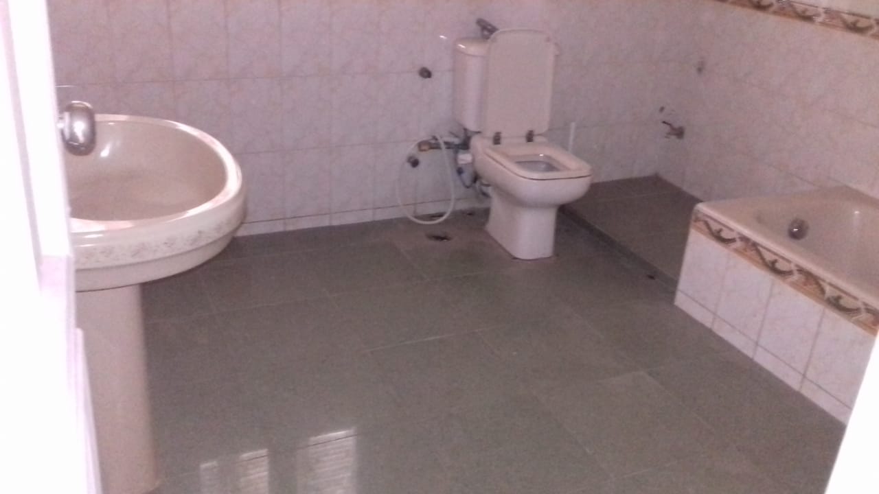  بيع عقارات ومبانى