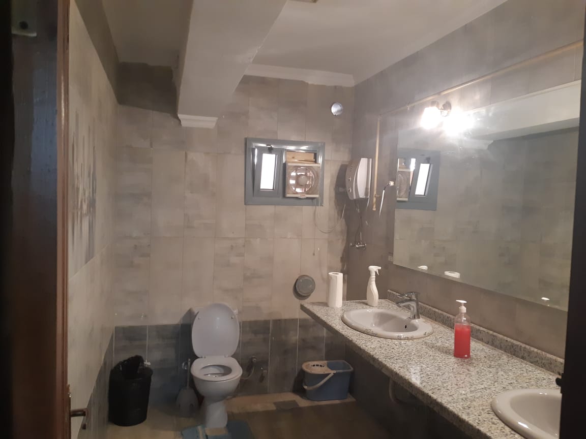  بيع عقارات ومبانى