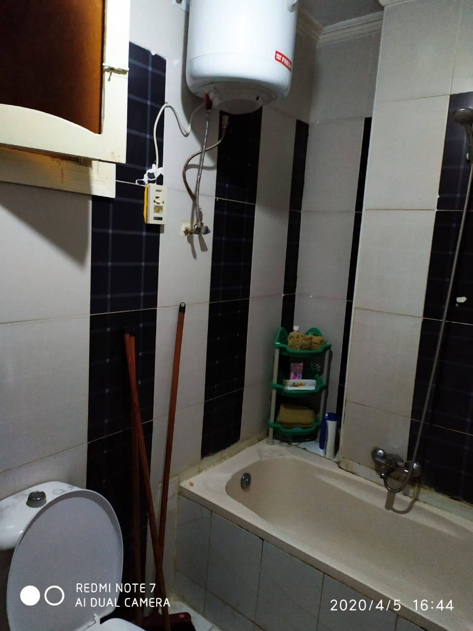  بيع عقارات ومبانى