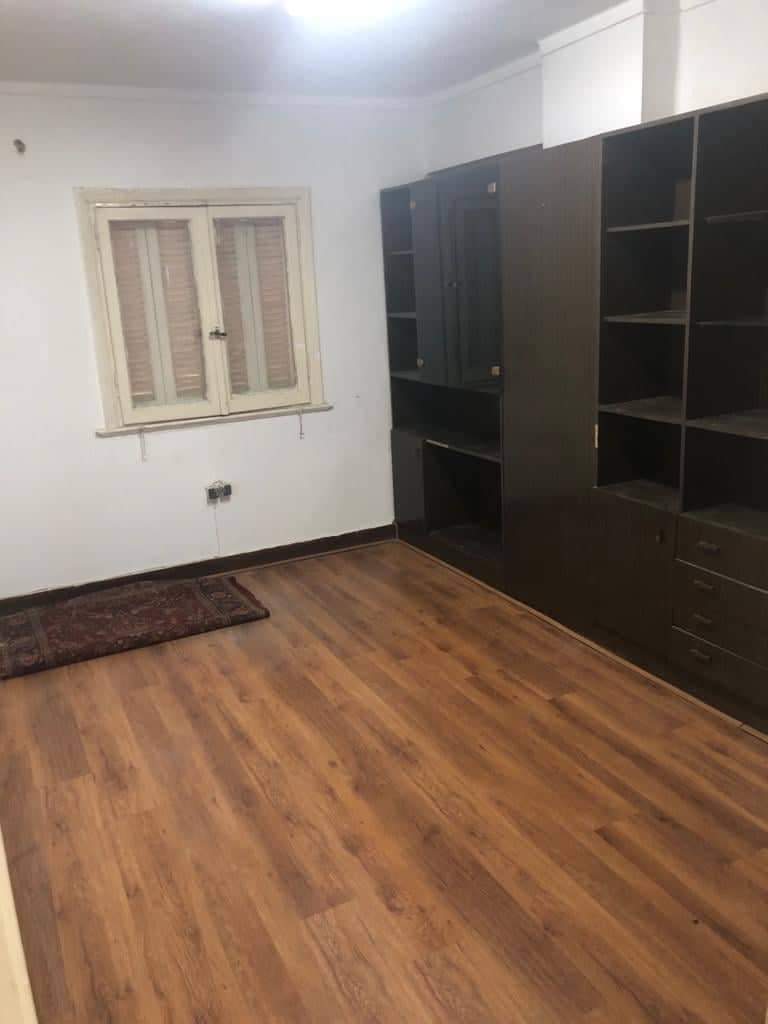  بيع عقارات ومبانى