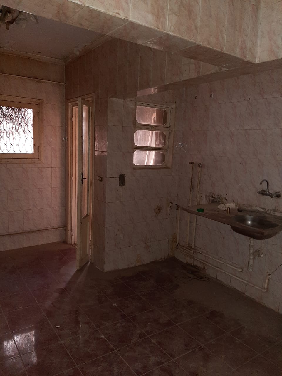  بيع عقارات ومبانى