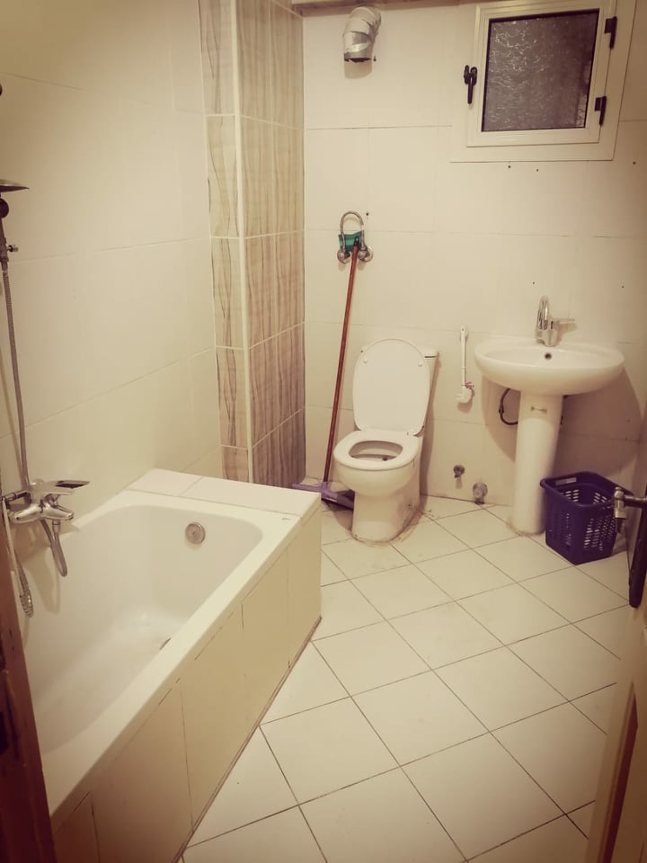  بيع عقارات ومبانى