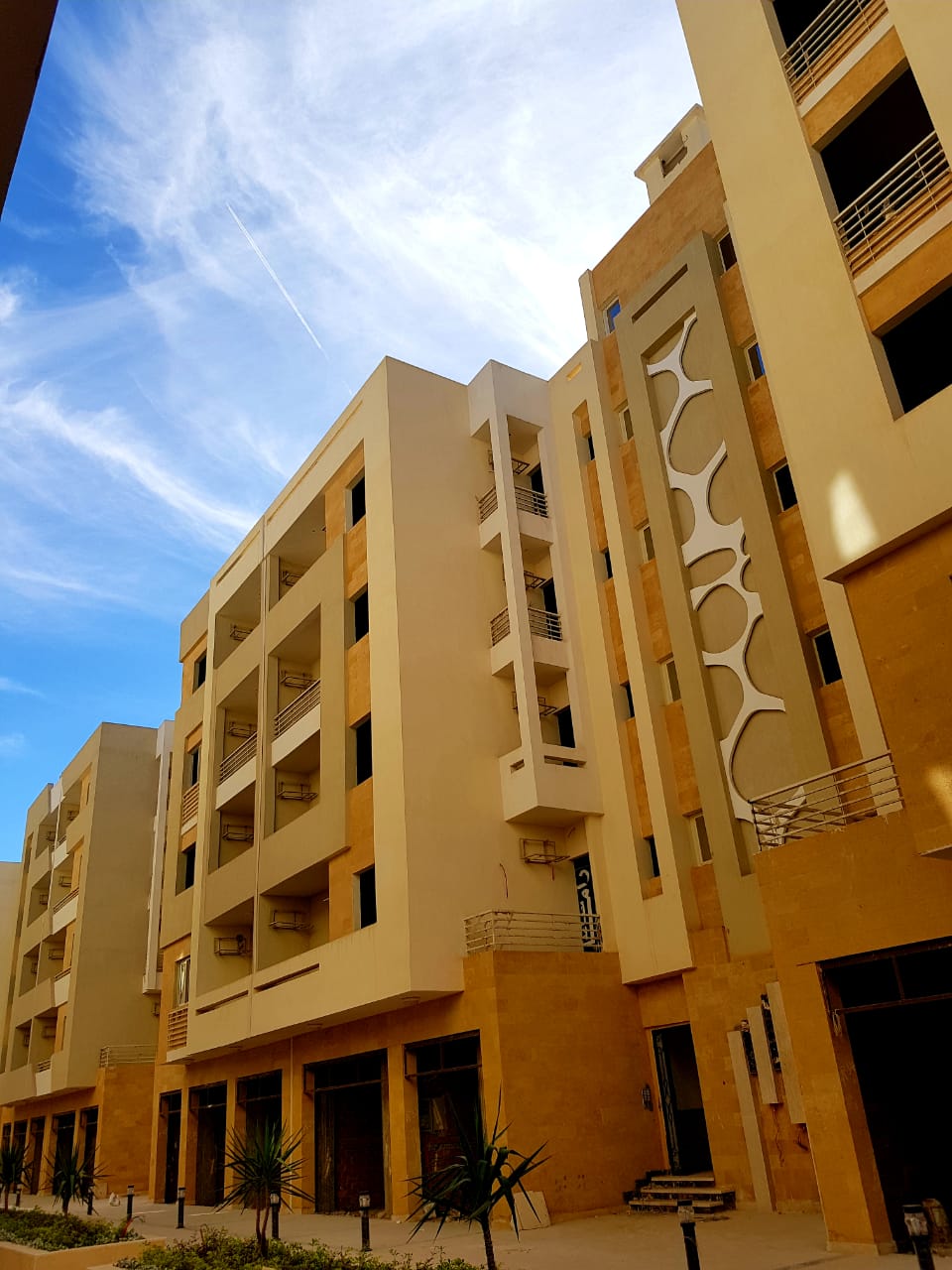  بيع عقارات ومبانى