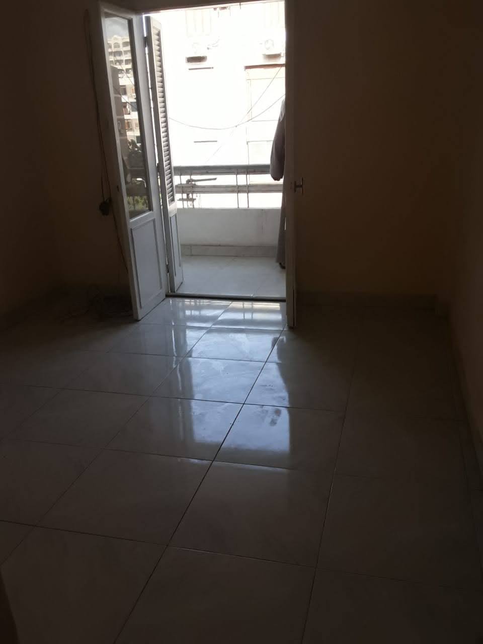  بيع عقارات ومبانى