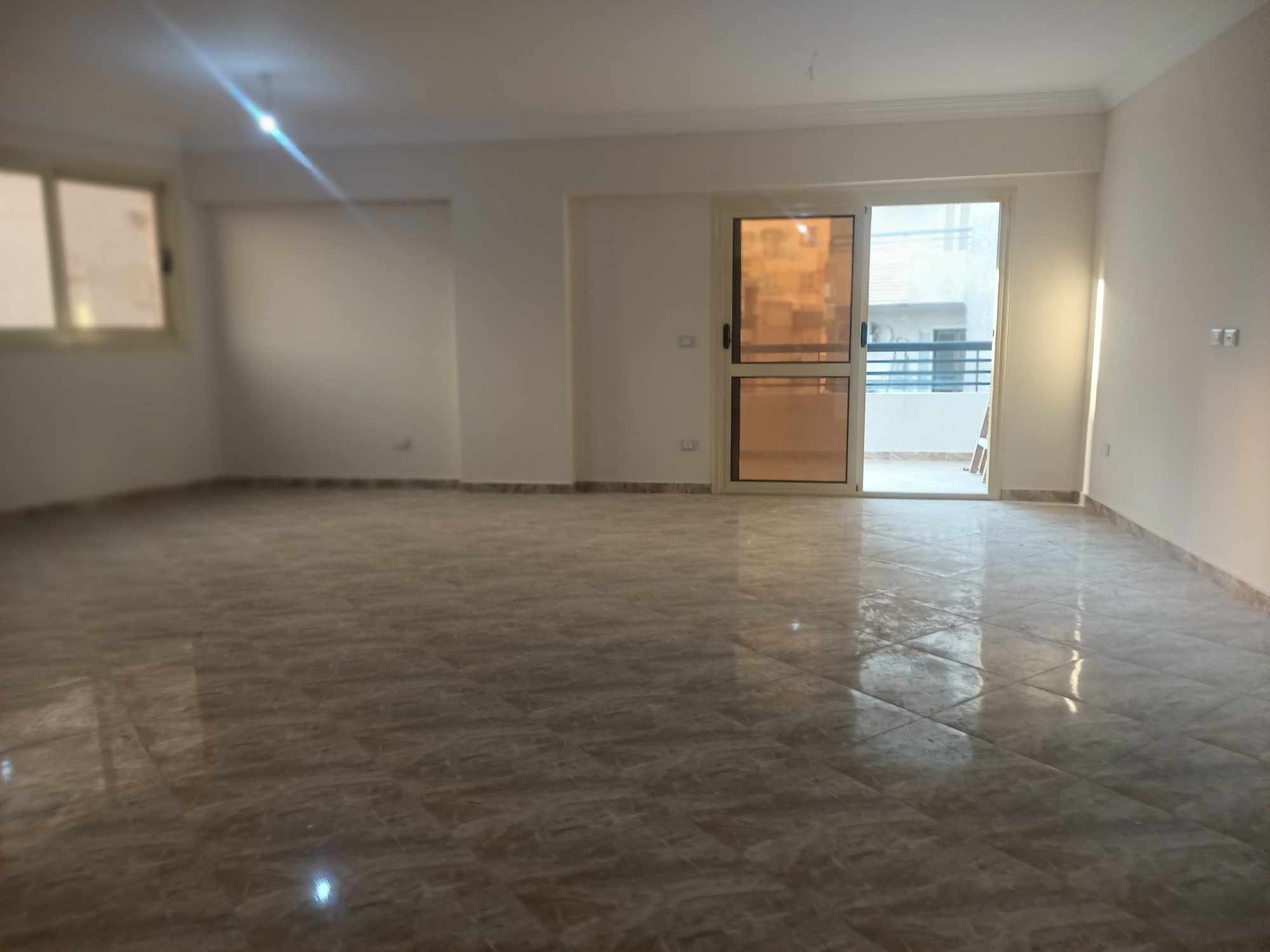  بيع عقارات ومبانى