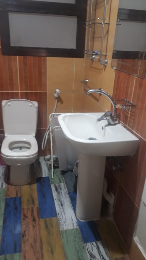  بيع عقارات ومبانى