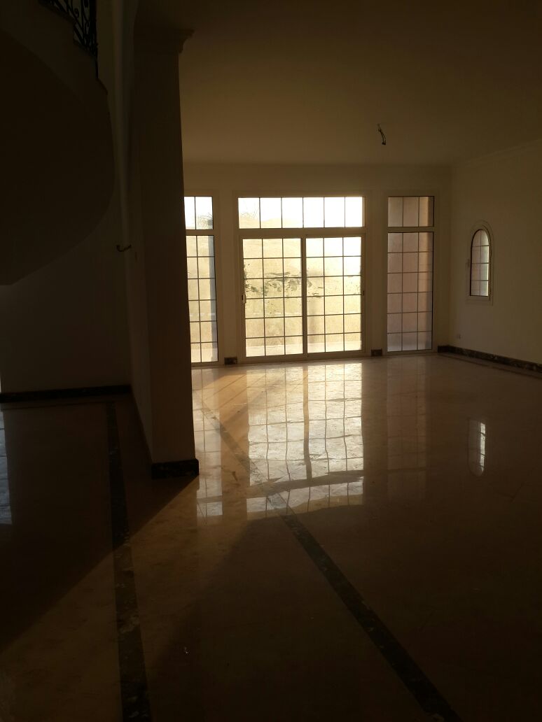  بيع عقارات ومبانى