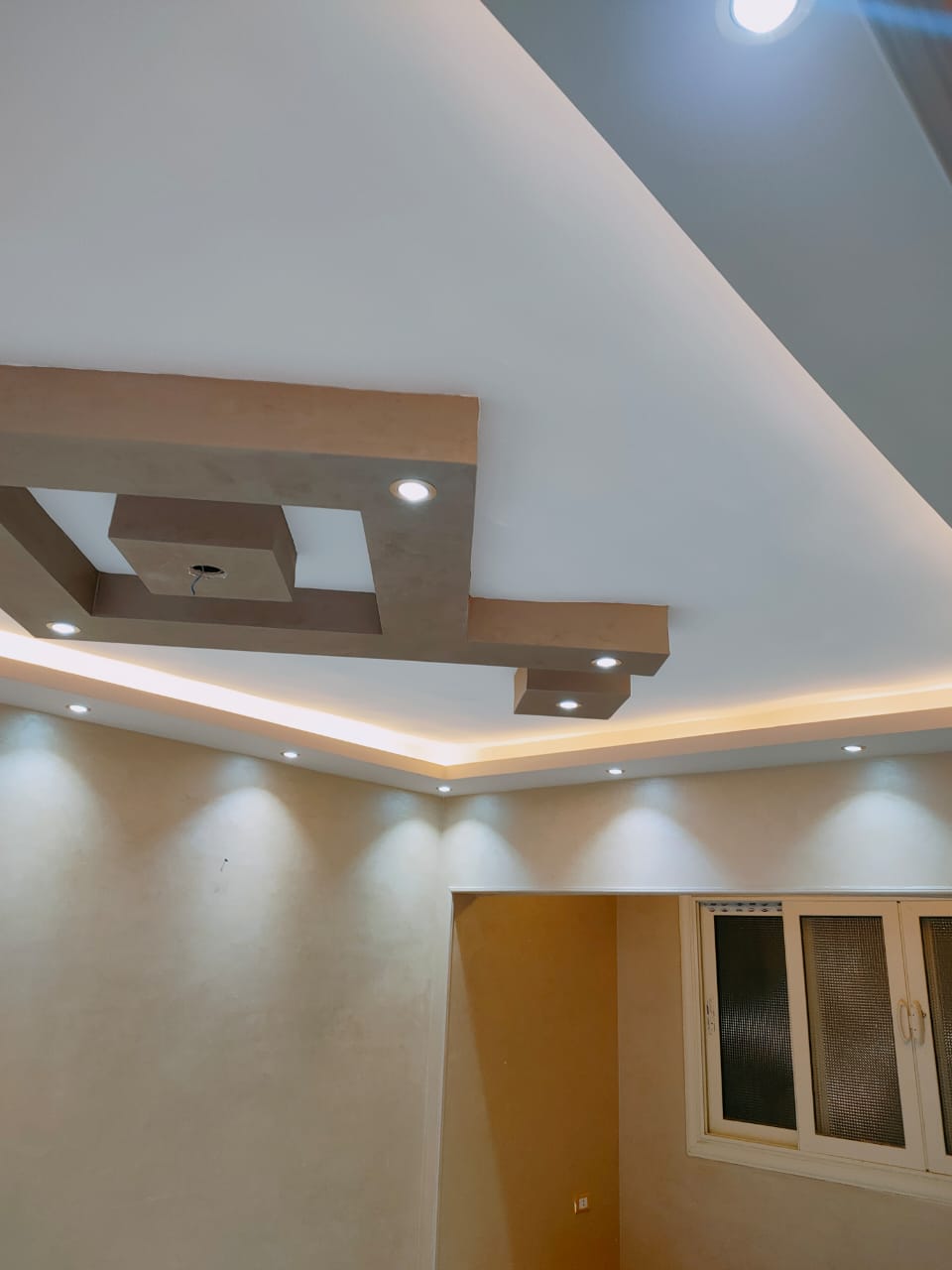  بيع عقارات ومبانى