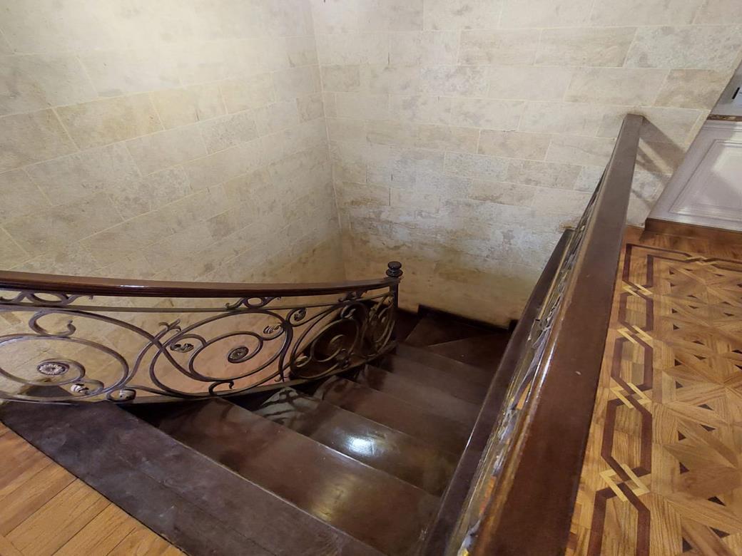  بيع عقارات ومبانى