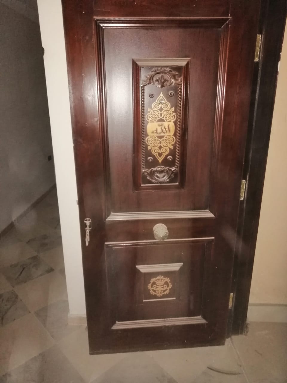  بيع عقارات ومبانى