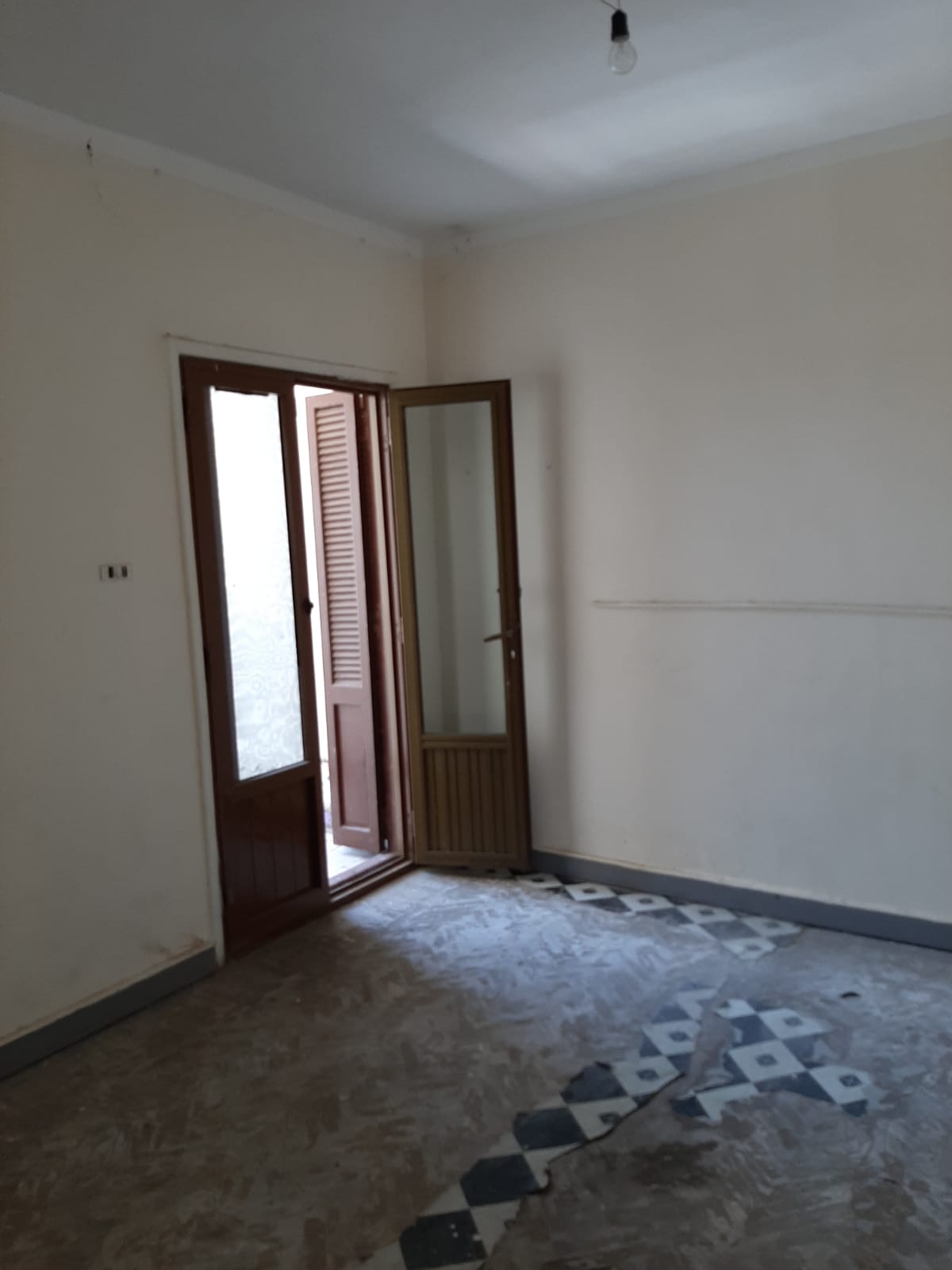  بيع عقارات ومبانى