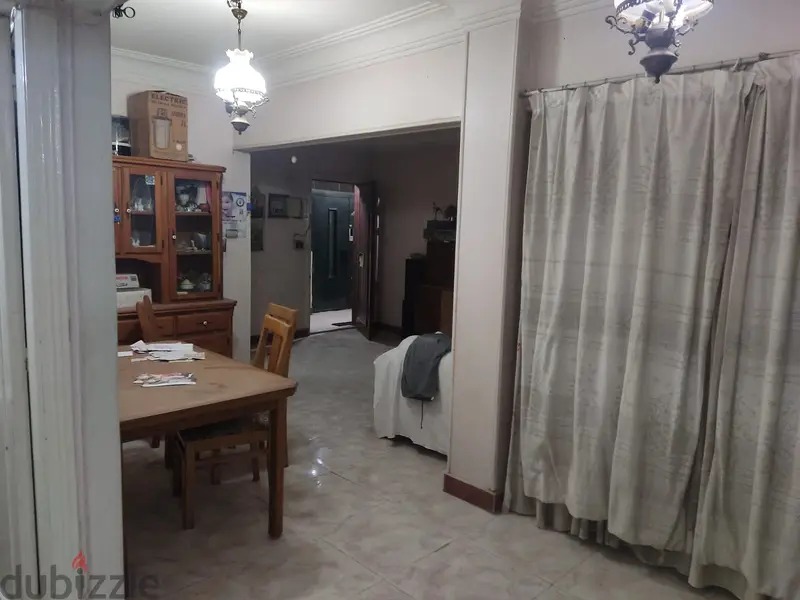  بيع عقارات ومبانى