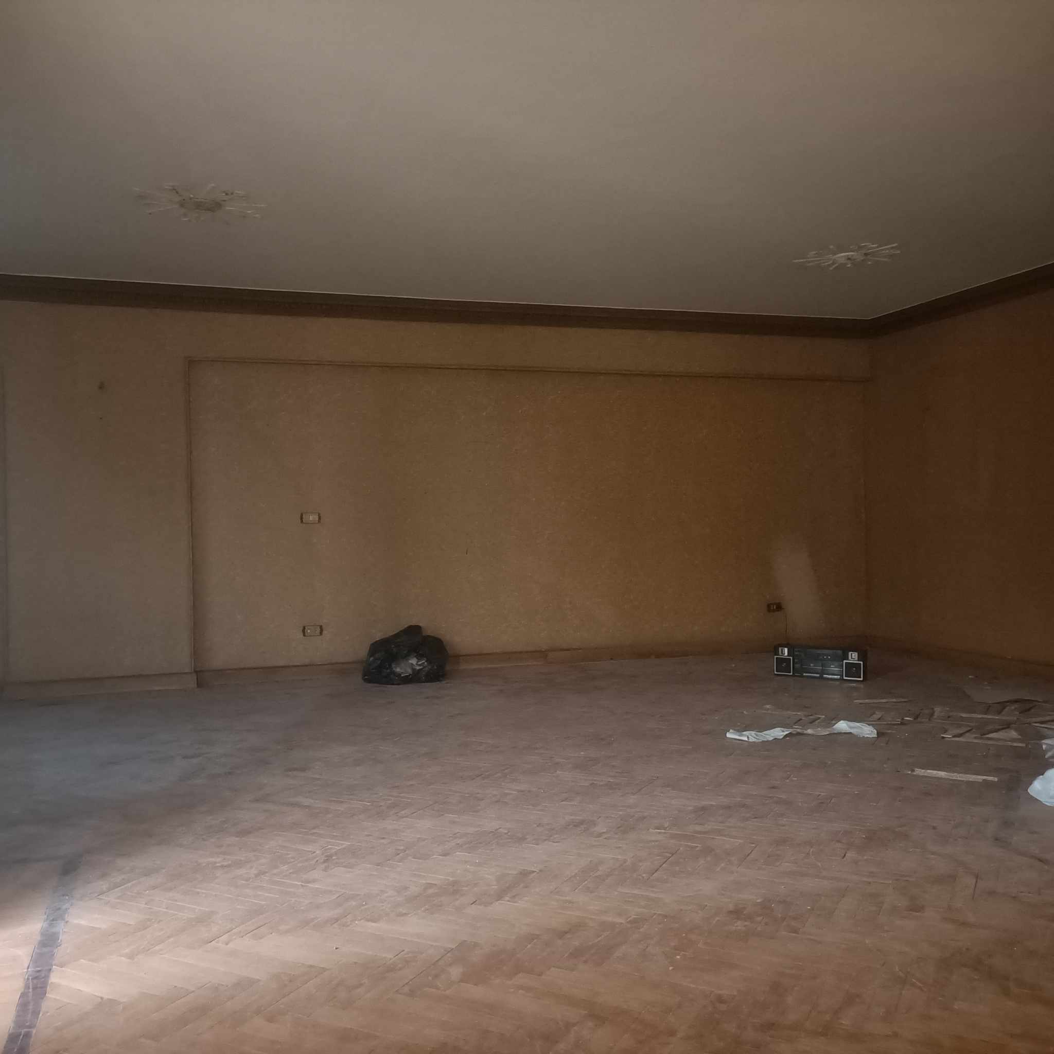 بيع عقارات ومبانى