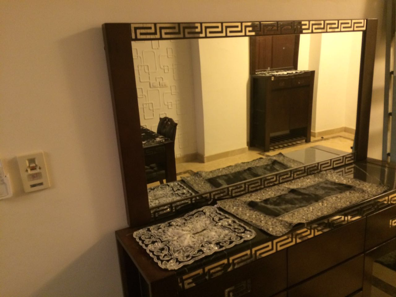  بيع عقارات ومبانى