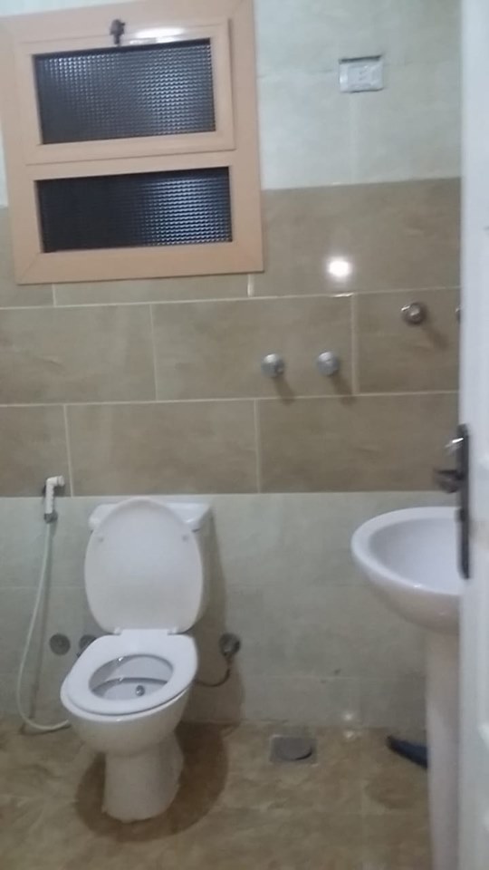  بيع عقارات ومبانى