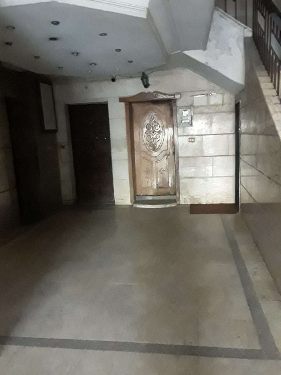  بيع عقارات ومبانى