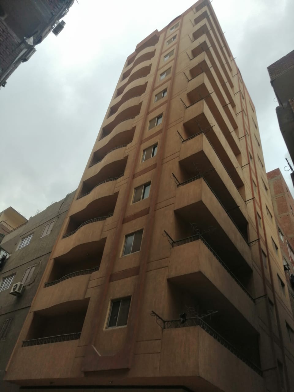 بيع عقارات ومبانى