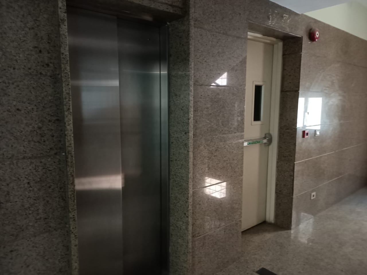 بيع عقارات ومبانى