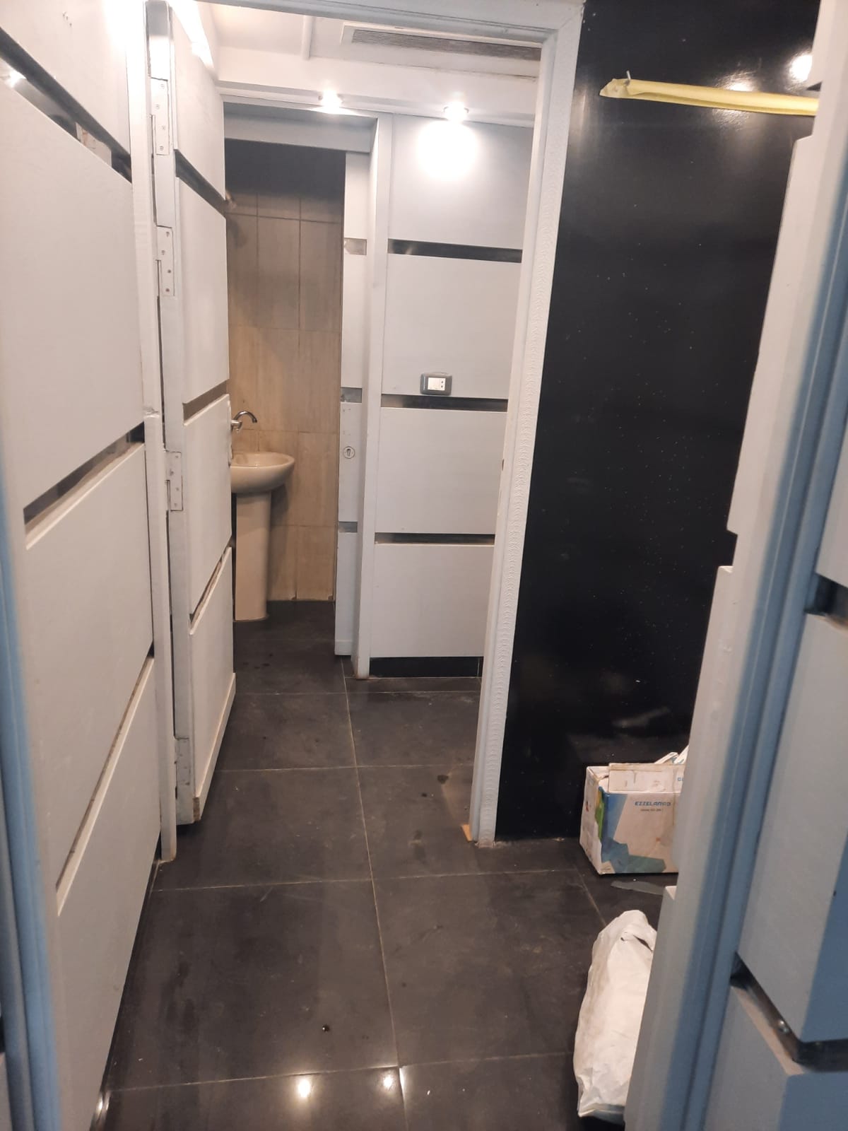  بيع عقارات ومبانى