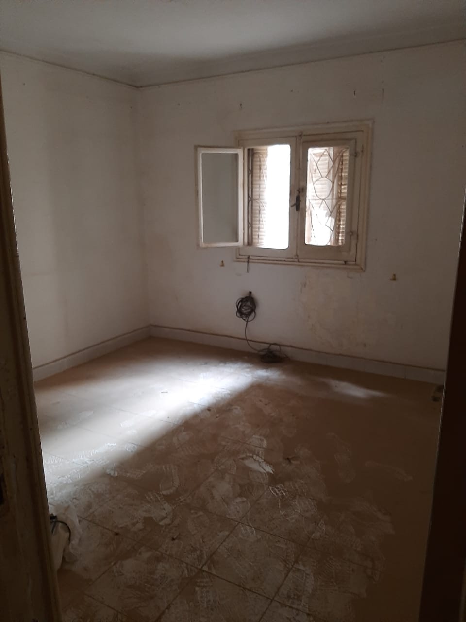  بيع عقارات ومبانى