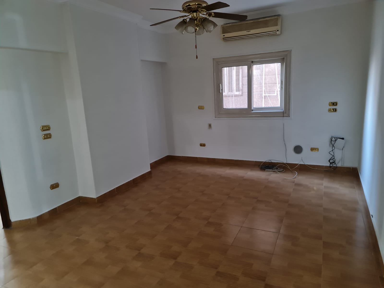 بيع عقارات ومبانى