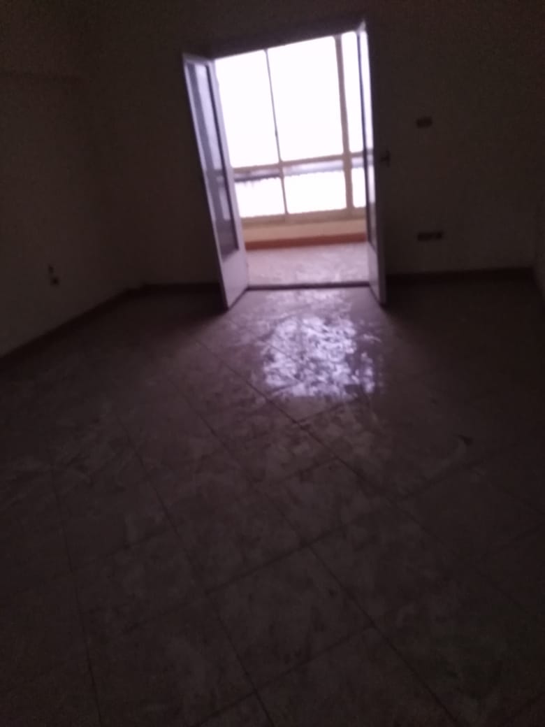  بيع عقارات ومبانى