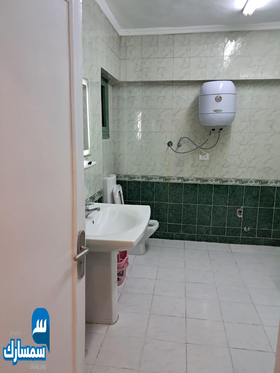  بيع عقارات ومبانى