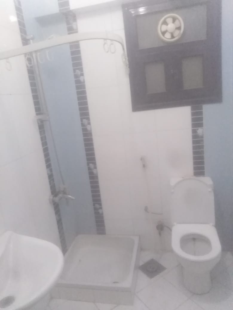  بيع عقارات ومبانى