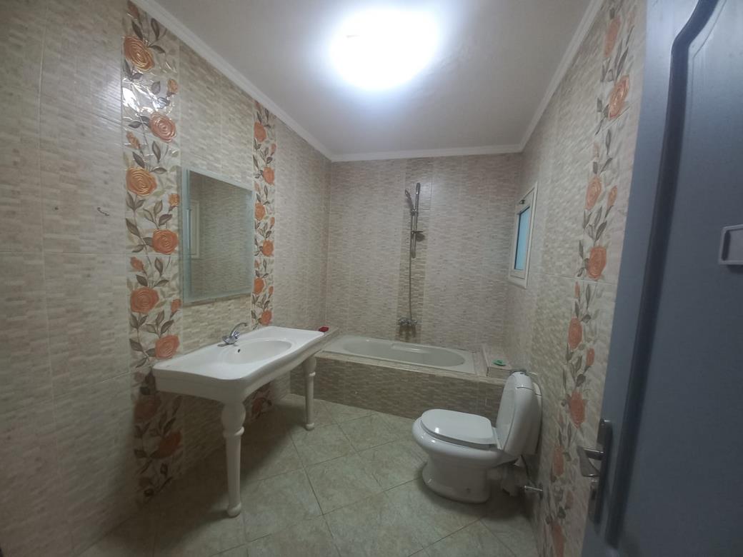  بيع عقارات ومبانى