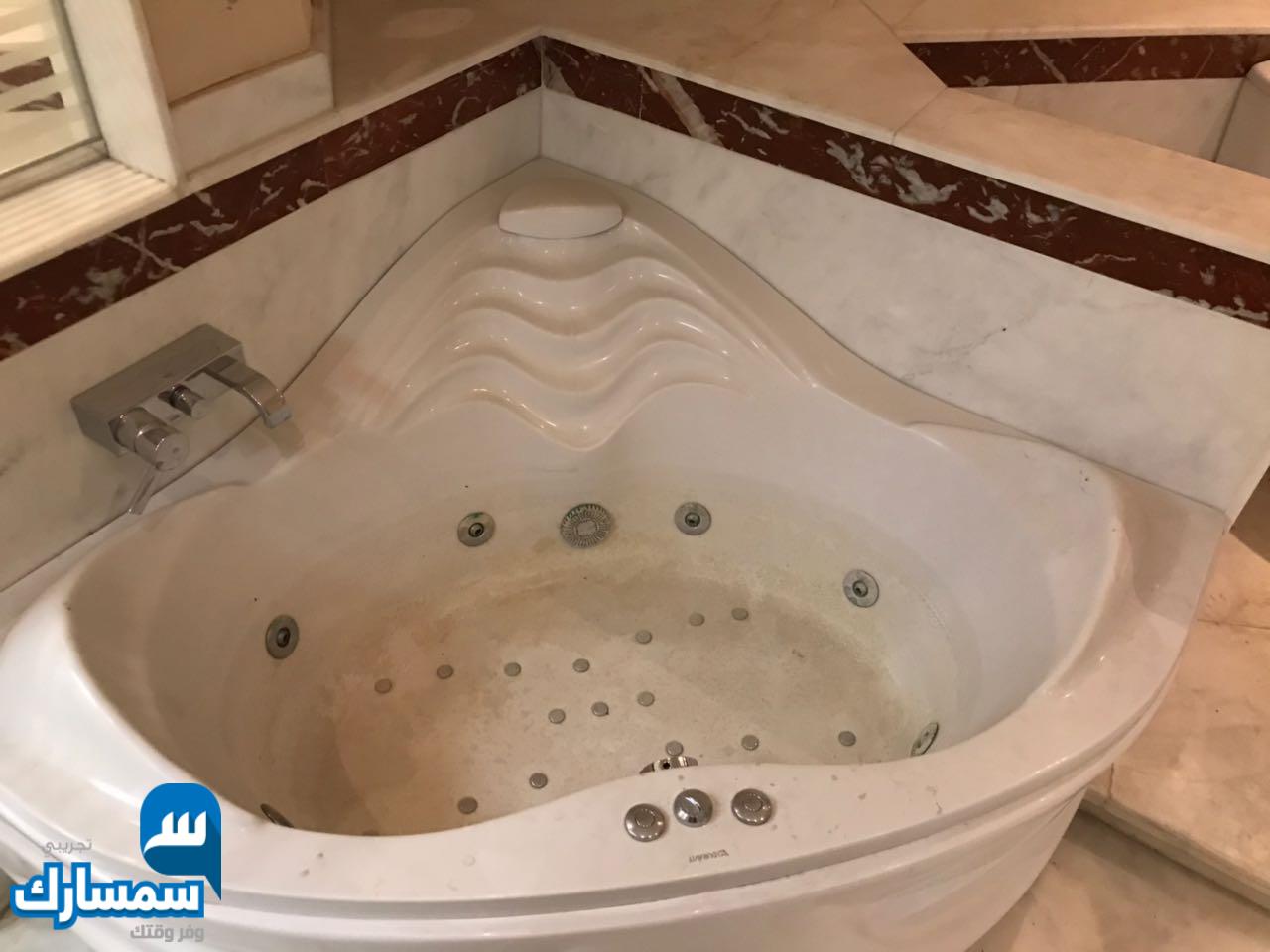  بيع عقارات ومبانى