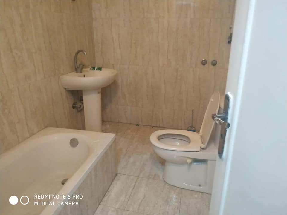  بيع عقارات ومبانى